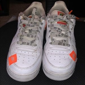Nike Air Force 1 (JUST DO IT PACK)